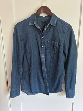 J. Crew Women’s Dark Dark Blue Denim Shirt - Classic Button-Up